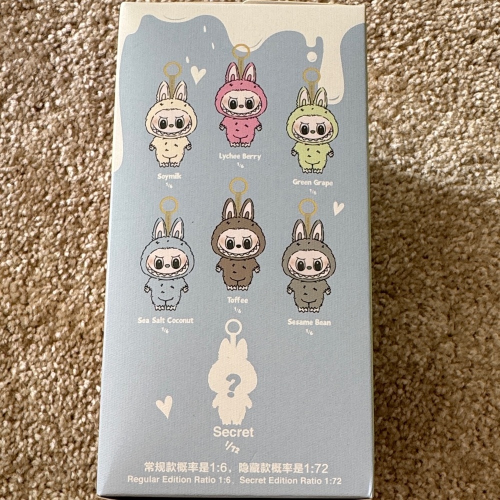 NWT - BRAND NEW The Monsters Exciting Macaron Vinyl Face Plush Pendant - Picture 4 of 8